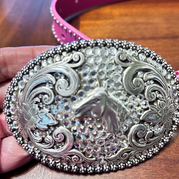Girls Nocona Pink Western Leather Belt with Silver Horsehead Buckle - Picture 8 of 8